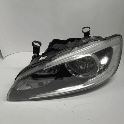 31420108 Projektor Links VOLVO V60 T3 Sw 5p/b/1596cc