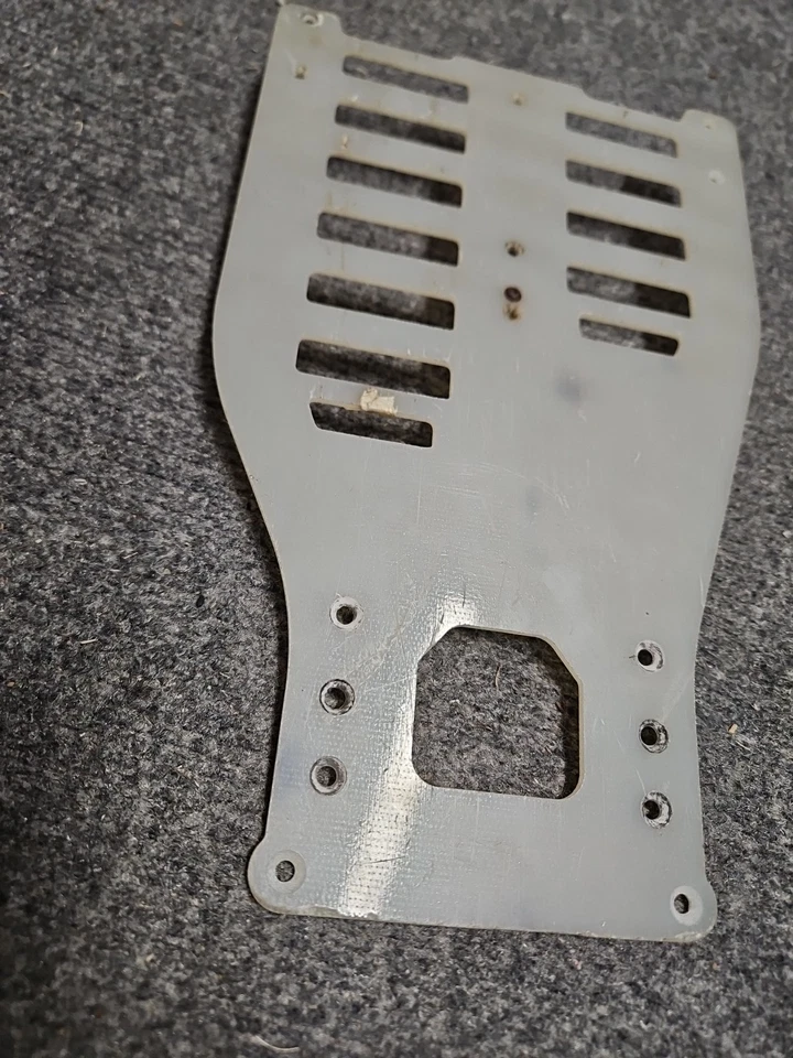 Vintage R/C Team Associated RC10L Pan Car Chassis - For Parts/Repair  - Image 4 of 4