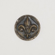 Vintage Fleur de Lis Brass Metal Button with Cut Steels 7/8" Symbol Button