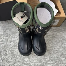 Bogs Boys' Neo Classic Camo Waterproof Boot - Round Toe Army Green 10 D
