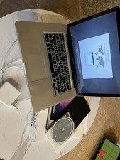 MacBook Pro 15 | 10GB RAM | 256GB SSD | Intel Quadcore i7