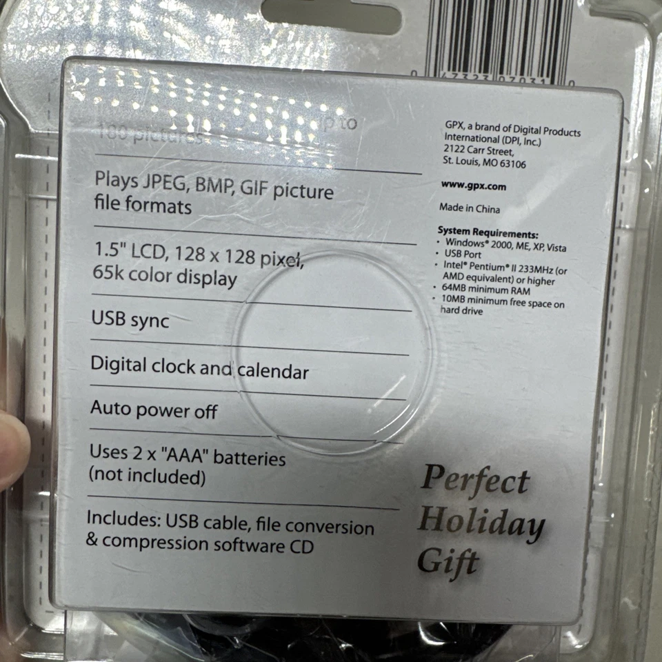 Digital Photo Ornament 1.5 Inch LCD Stores Up To 180 Photos CH1 - Image 3 of 4