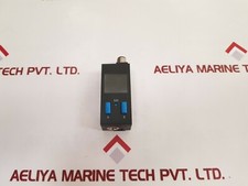 Festo sde1-d6-g2-w18-l-p2-m12 pressure sensor