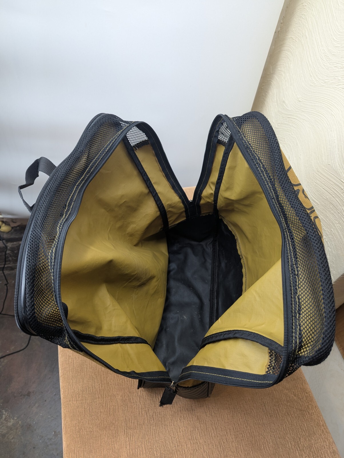 Volcom Backpack Vintage Multi Material Canvas Pla… - image 18