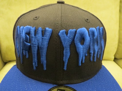 New Era NY Mets Sombrero Ajustado Negro, Guión Trino de Goteo de Sangre Azul, Bill Azul, 7 5/8 - Imagen 4 de 17