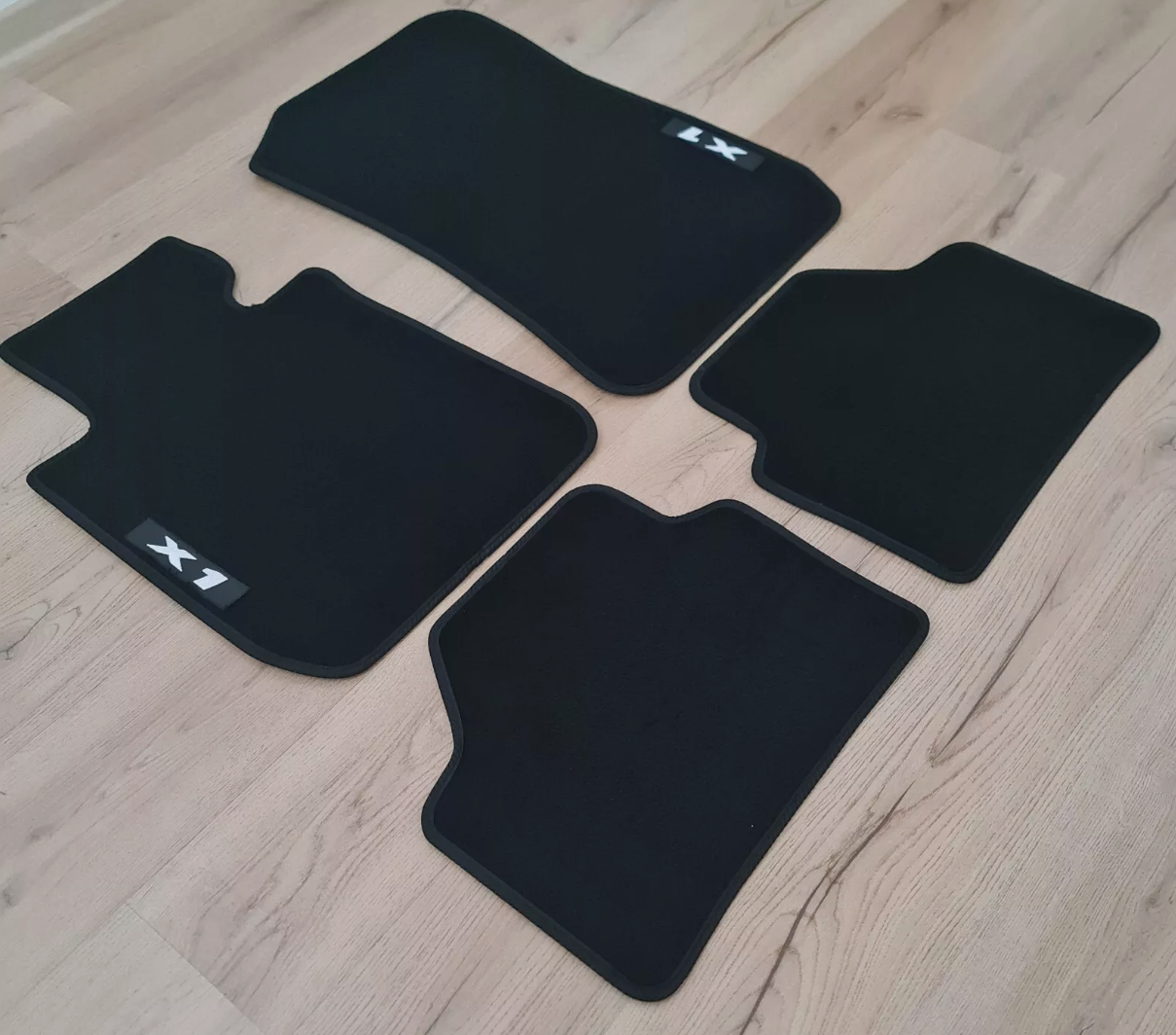 For BMW X1 2009-2015 Car Floor Mats Velour Black Carpet Auto Liners Waterproof