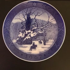 1967 Royal Copenhagen The Royal Oak Christmas Plate Signed Kai Lange 7"