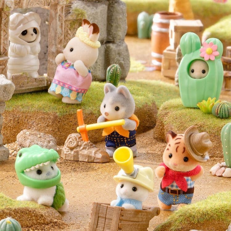 Sylvanian Families Baby Adventure Series Complete Set 8 Figures