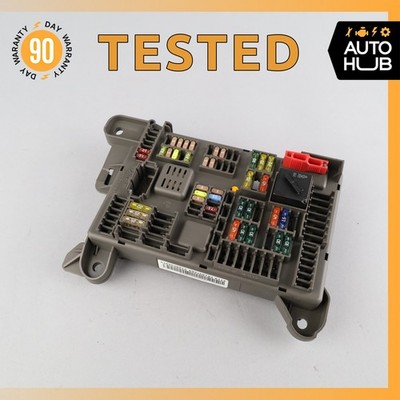 07-14 BMW E70 X5 X6 Rear Trunk Power Distribution Fuse Relay Box OEM