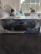 Maisto Special Edition Porsche 911 Gt3 RS 4.0 1:18 Diecast Model
