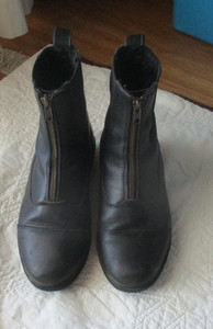 WOMENS SMART PAK ELIZA INSULATED BLACK ZIP SIZE 7 PADDOCK BOOT ROUND TOE