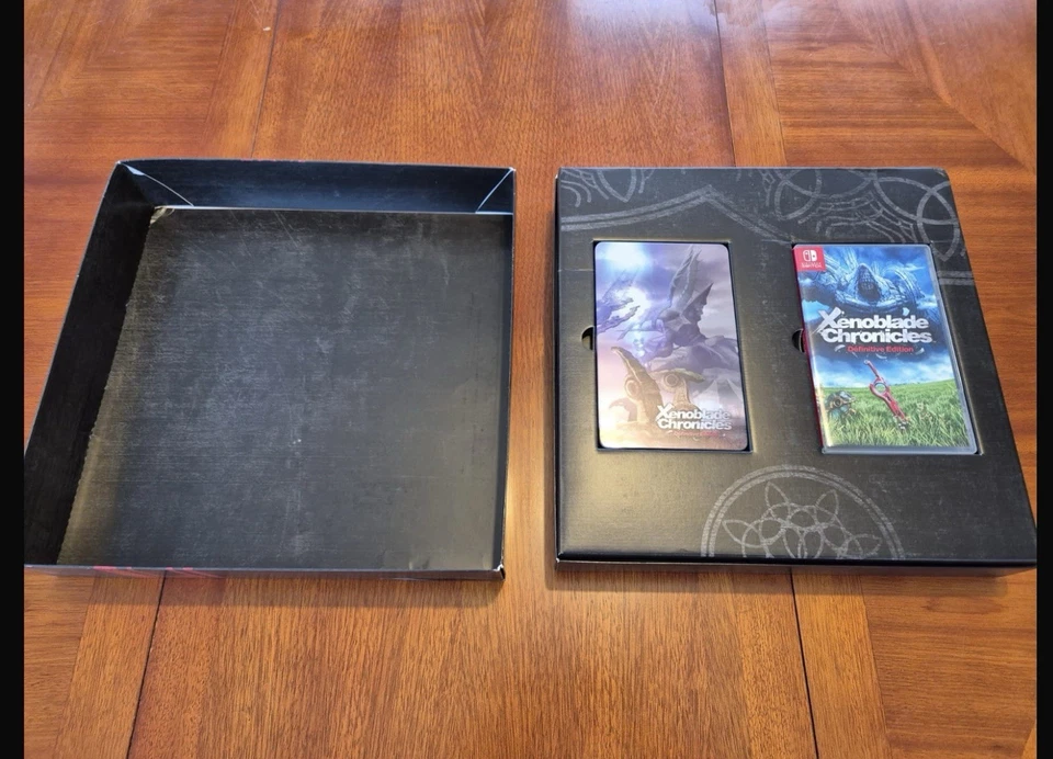 Xenoblade Chronicles Definite Edition (2020) Collectors Set RARE Switch Complete - Image 2 of 4