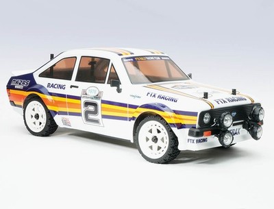 FTX MK2RS ''Ford Escort Mk2'' weiß 1/10 Brushless 4WD RC Auto mit Mobilteil FTX5470W