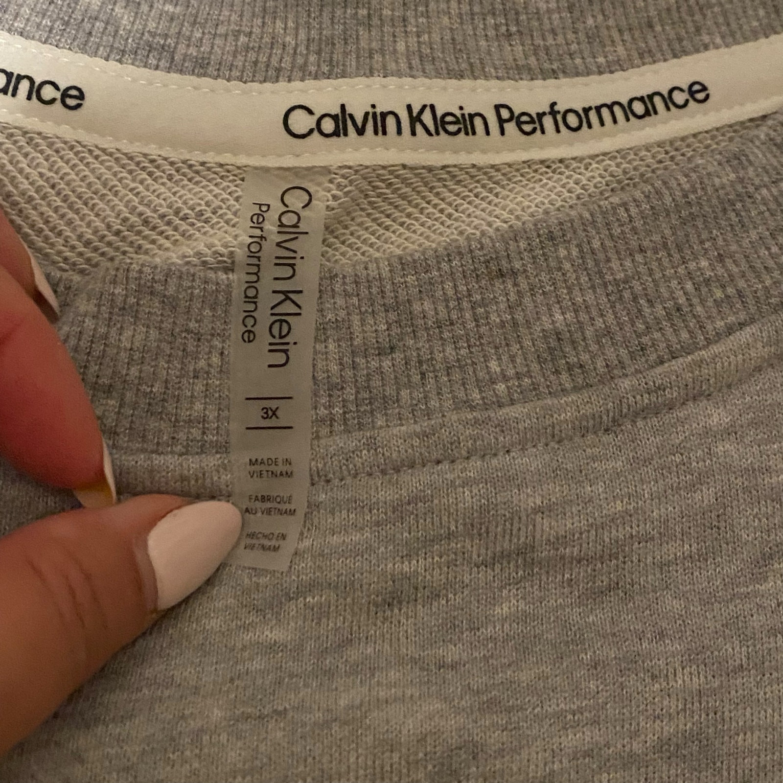 NWT Calvin Klein Plus Size 3X Women’s Performance Gray Crewneck Sweater Active image 4