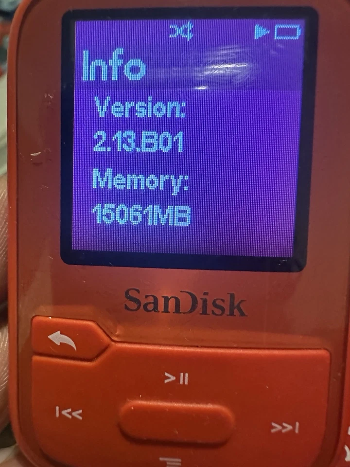 SanDisk Clip Sport Plus 16GB MP3 Player Red Bluetooth FMRadio Clip Broken SDMX28 - Image 3 of 4