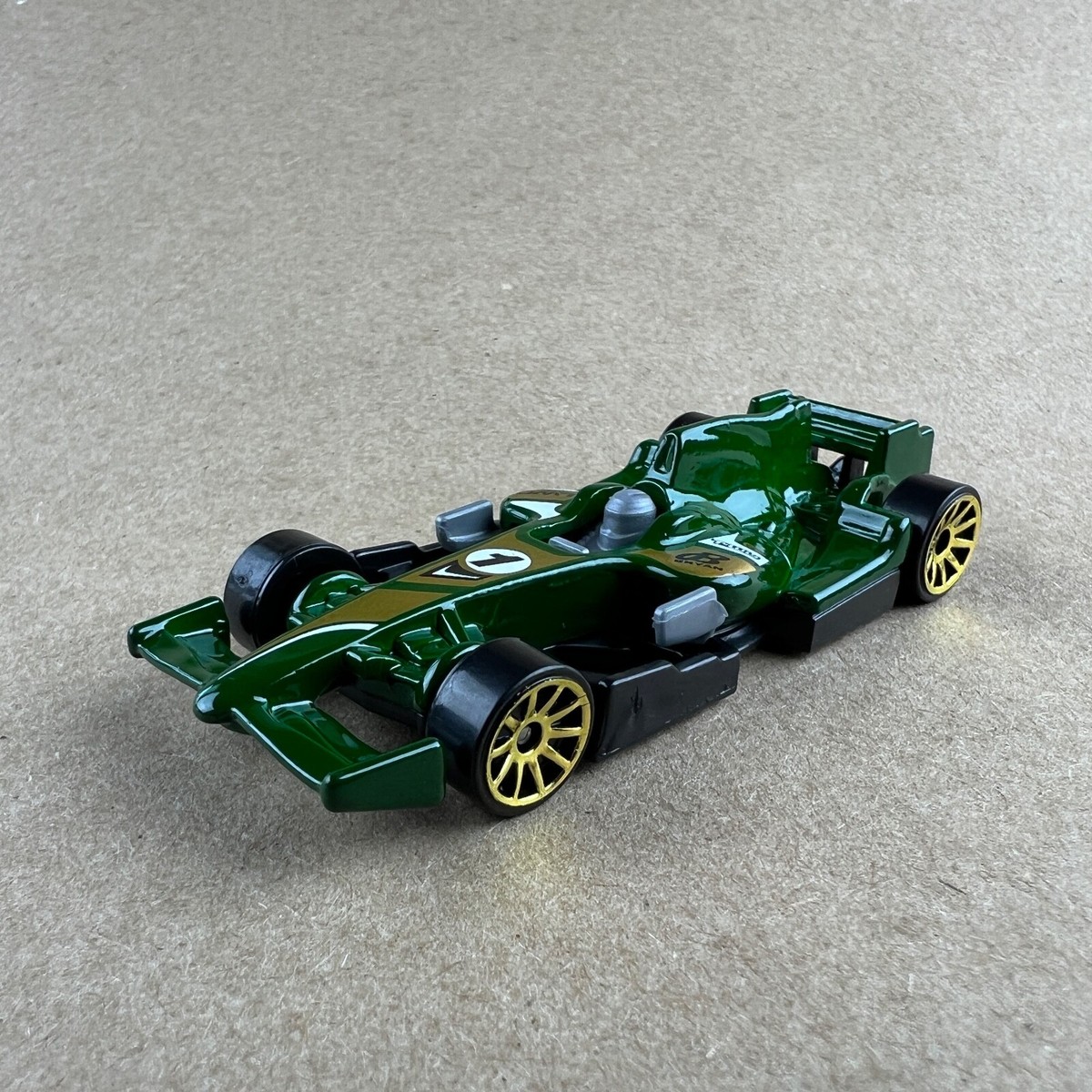 Hot Wheels F1 Racer Green Multi Pack Exclusive 1:64 Diecast
