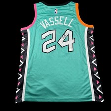 Devin Vassell Signed Autograph San Antonio Spurs Jersey BECKETT COA AUTHENTIC