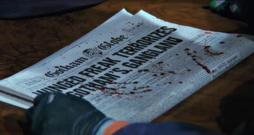 1989 Batman Real Newspaper "Gotham Globe" Winged Freak Terrorizes Prop Replica - Picture 3 of 9