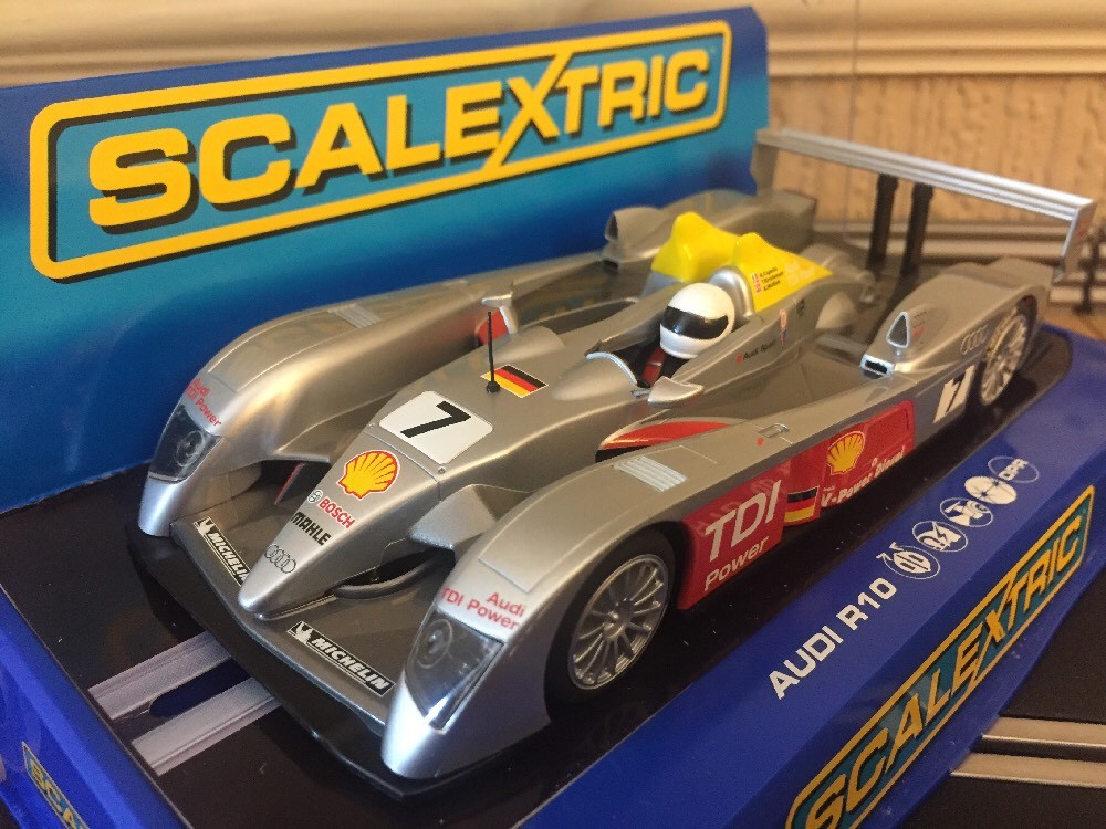 Scalextric Audi R10 TDI Power NO7 C2905 Rare Car in Mint Condition