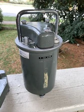 Siesmometer, Hilger & Watts, SG450 - 157281 Vintage, With Case