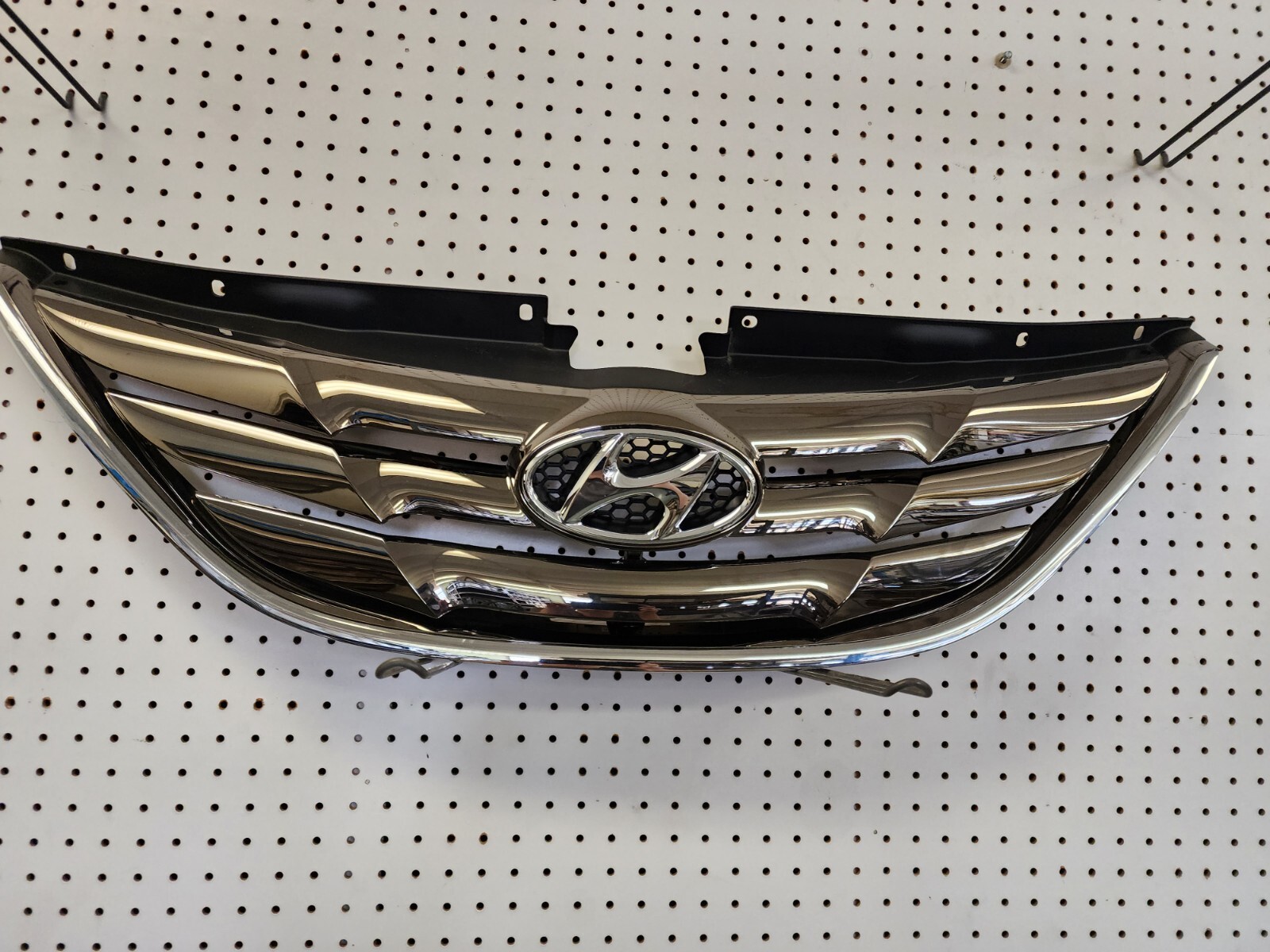 Hyundai sonata решетка радиатора
