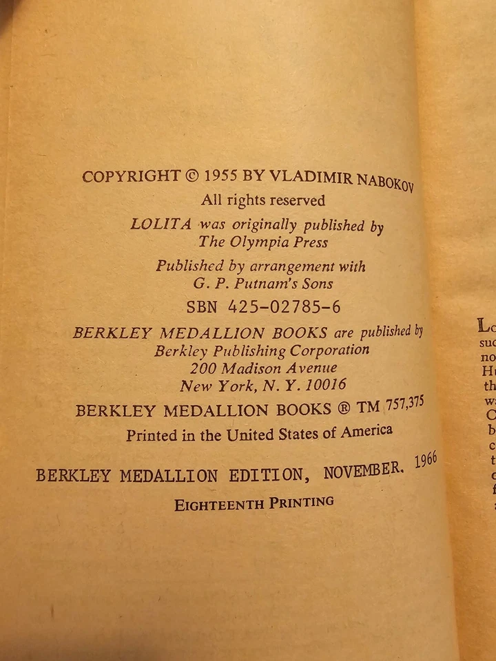 Lolita Vladimir Nabokov 1966 Berkley Classics Vintage Paperback - Image 4 of 4