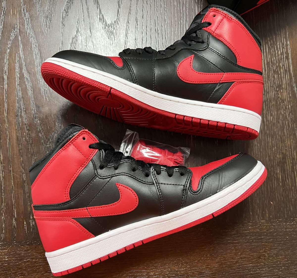 kk-yy　Air Jordan 1 High OG Bred 2013 Jordan 1 Retro OG 2013 High Bred for Sale - Authenticity