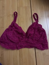 VINTAGE PINK LACE BRALETTE M