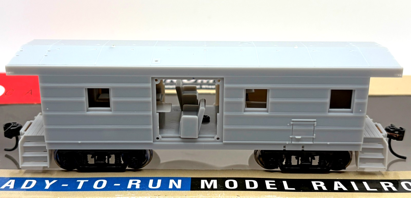 HO WALTHERS 932-7660 PLATINUM LINE RIB SIDE CABOOSE MILWAUKEE ROAD ...