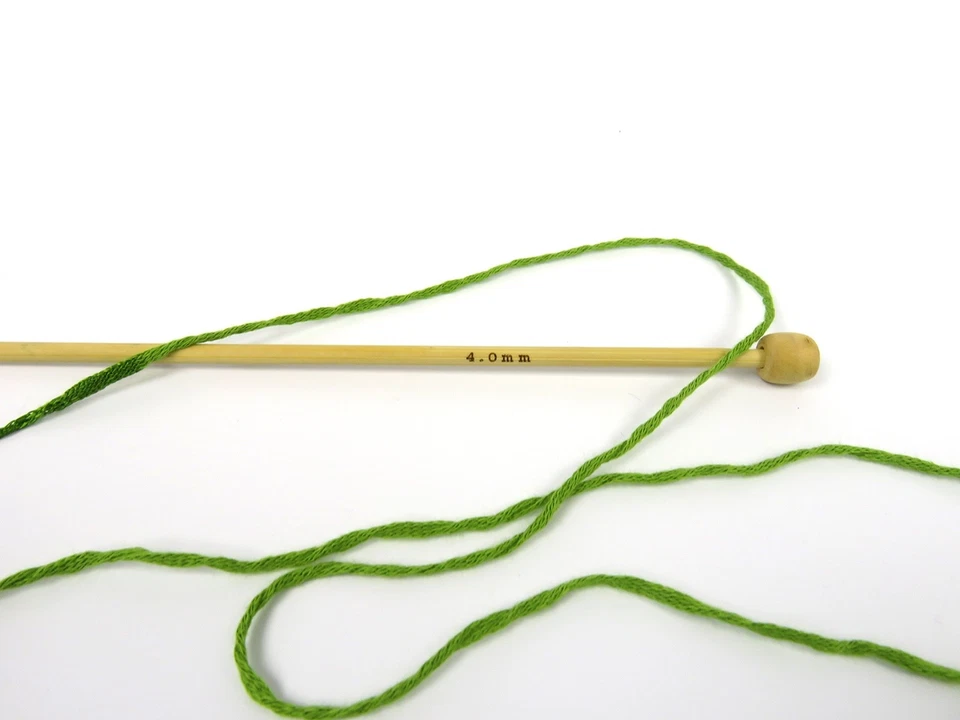 Fio de fita Summertime verde limão 83243 fios de gelo mistura de algodão DK 50gr 136yd - Imagem 2 de 4