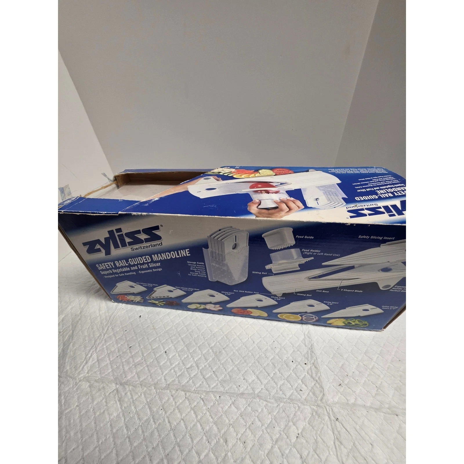 Zyliss Safety Rail-Guided Mandoline Slicer V-Shaped Blade White Kitchen Tool