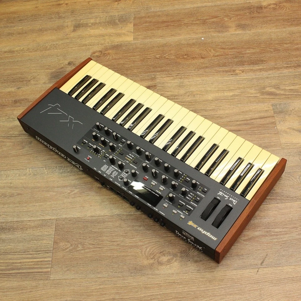 Dave Smith Instruments Mopho X4 4-Voice Analog Synthesizer Prophet Sound Japan - Image 2 of 4