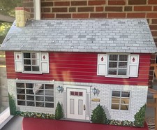 Vintage 1950's Marx 2-Story Tin Litho Metal Dollhouse