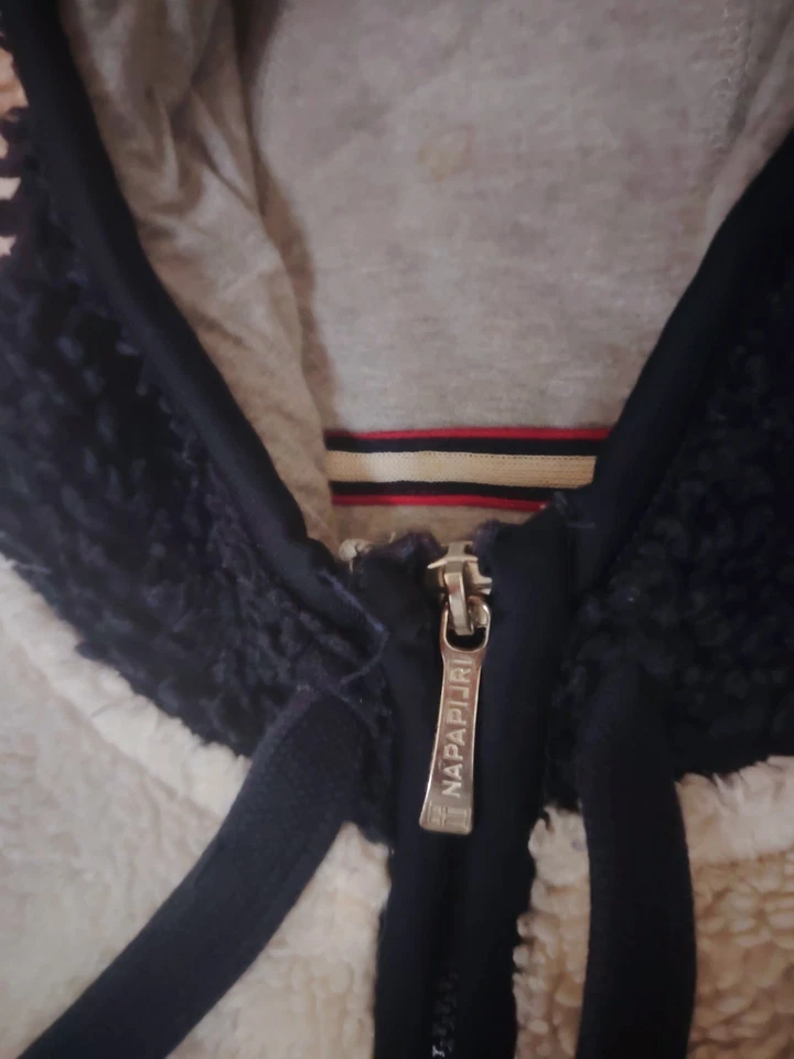 Vintage Napapijri Fleece Zipper Jacket Warm Wear Outer Sweater - Image 4 of 4