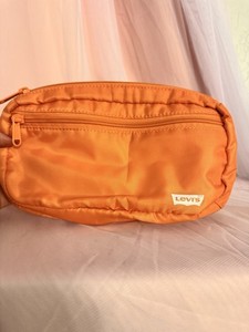 👛Levi's Orange Waist Pack Pocket Zip w/ Adjustable Strap Logo