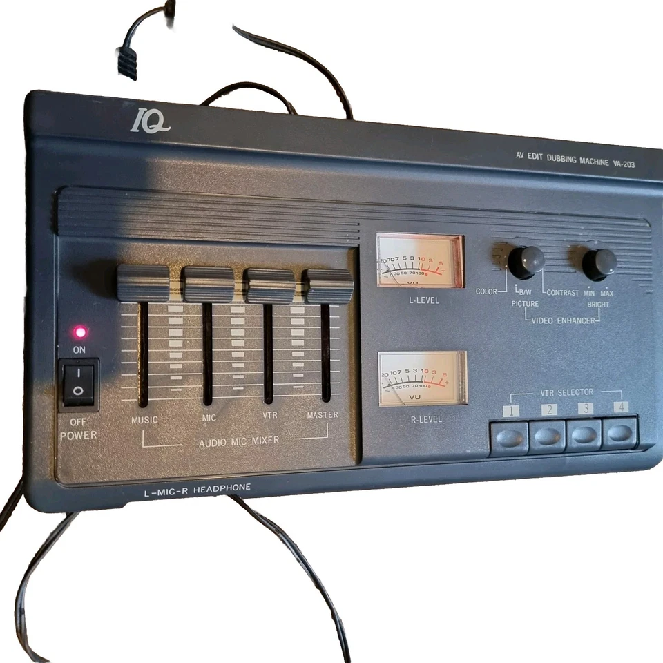 IQ - VA-203 AV Edit Dubbing Machine Mixer.Used. - Image 2 of 4