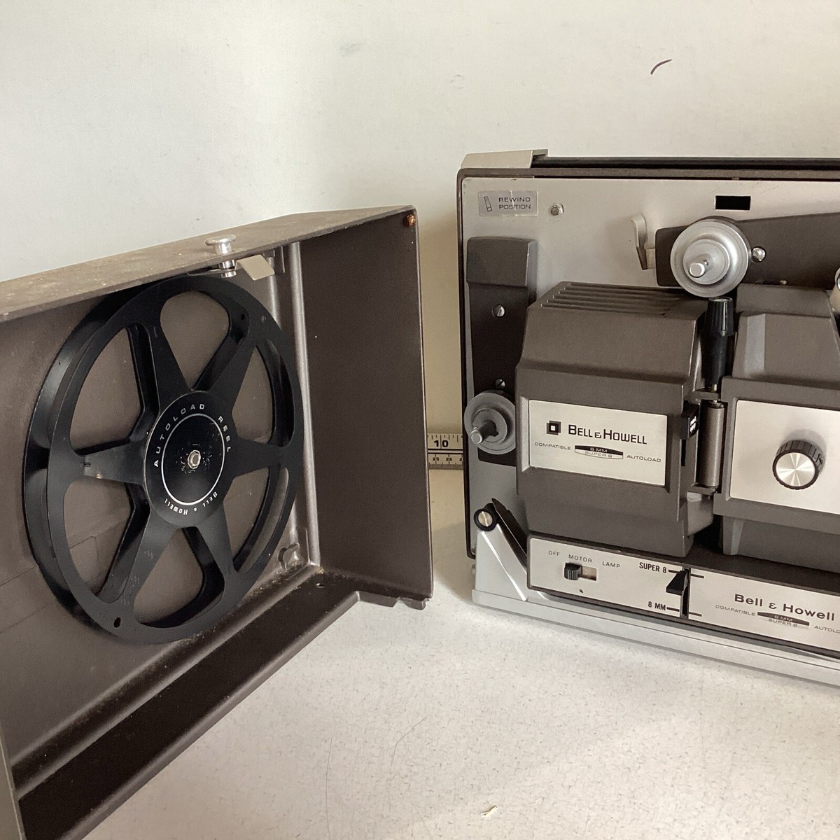 Bell Howell 456A Super Standard 8mm Film Movie Projector Reel Autoload  Photo