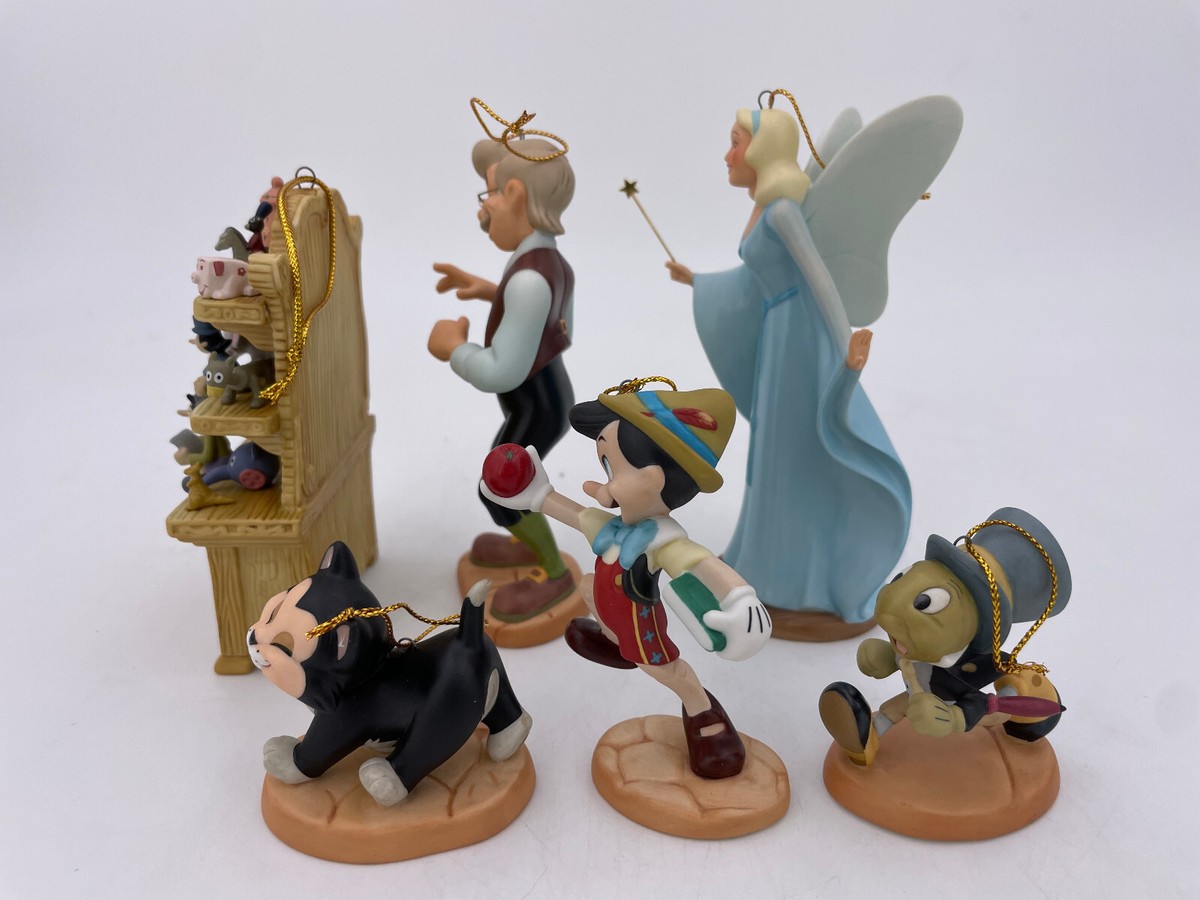 Walt Disney Classics- Pinocchio Orn Box Set 5.25