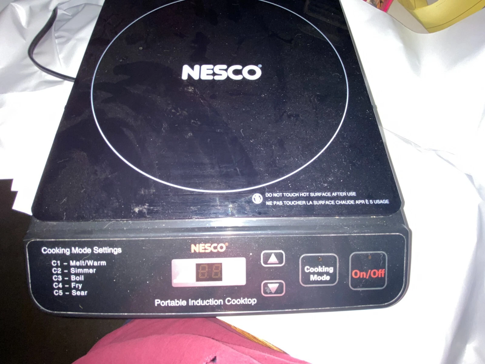 Nesco PIC-14 Portable Induction Cooktop pre-owned, in very good condition