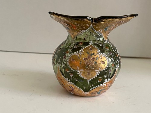 Moser Bohemian Czech Emerald Glass Hand Painted w Heavy Gold Gild Flared Top - Picture 4 of 8