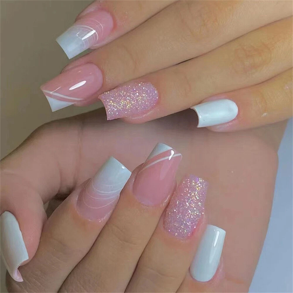 White on white glitter nail art : r/RedditLaqueristas