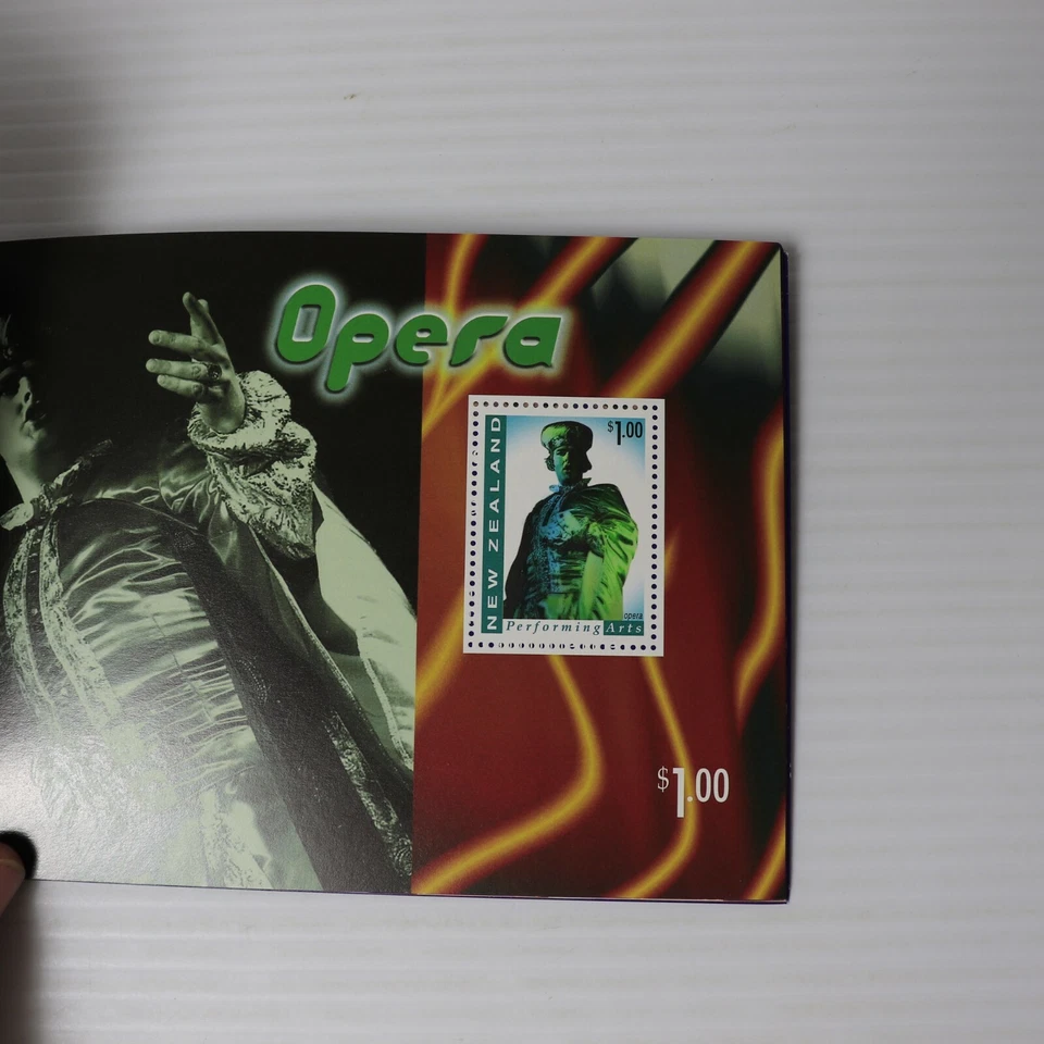 New Zealand Performing Arts Stamp Booklet ~ Souvenir Miniature Sheet - Image 4 of 4