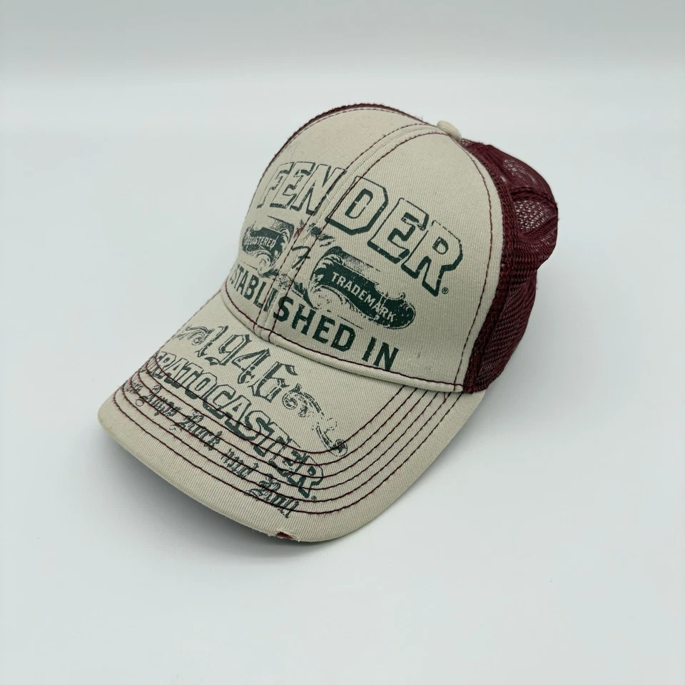 Gorra Fender Stratocaster Trucker Snapback Granate Bronceado Bajo Perfil Envejecido Foto 2 de 4