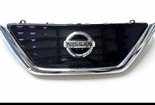 Genuine Nissan Leaf 2020 Front Grille With Front Camera & Chrome Surround Trim