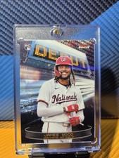 2025 Topps Finest James Wood Debut 