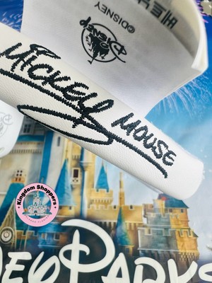 2025 Disney Parks Mickey Mouse Autograph White Faux Leather  display picture 3