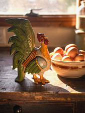Estatuilla de gallo de madera vintage pintada a mano David Frykman "Gobernante del gallo"