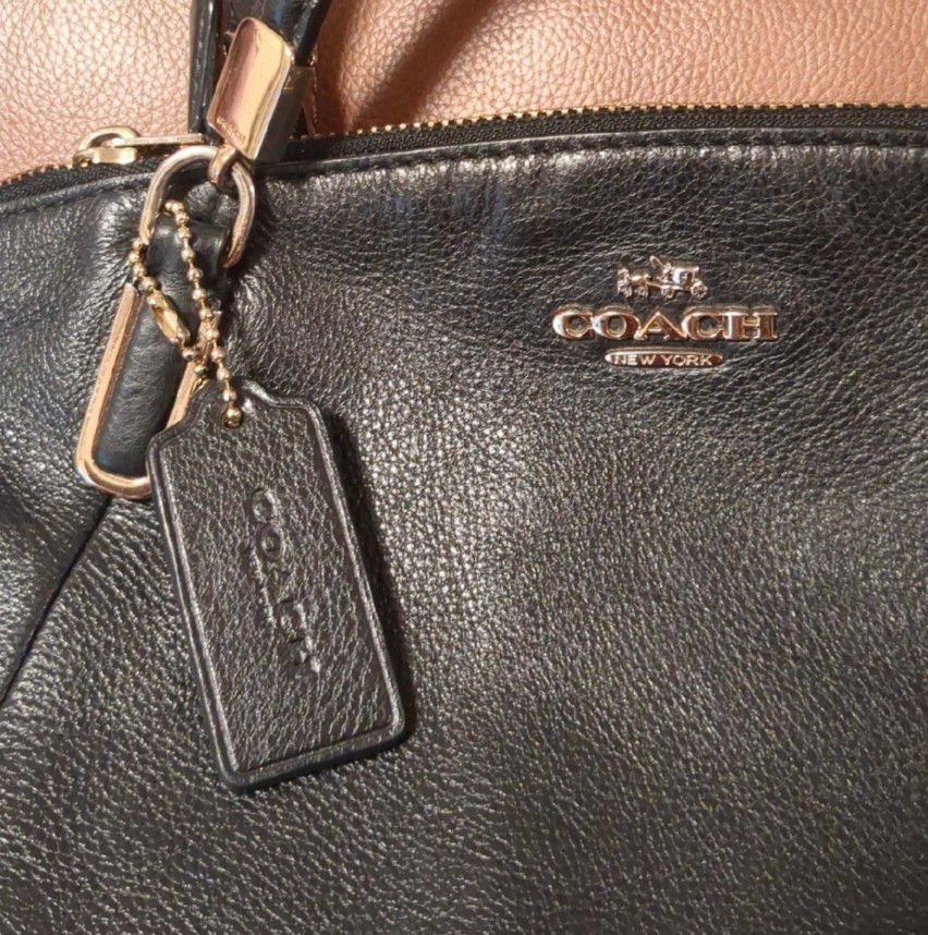 COACH Handbag 11a thumbnail 2