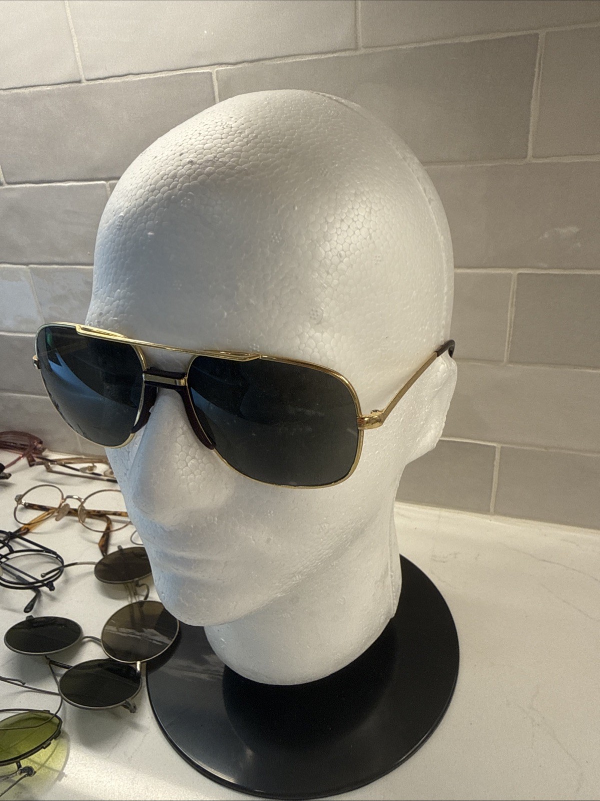 VTG Spectacular Products Rectangular Aviator Sung… - image 4