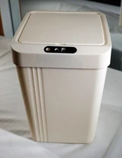 Tinana Automatic Trash Can with Lid 12x8x8.5